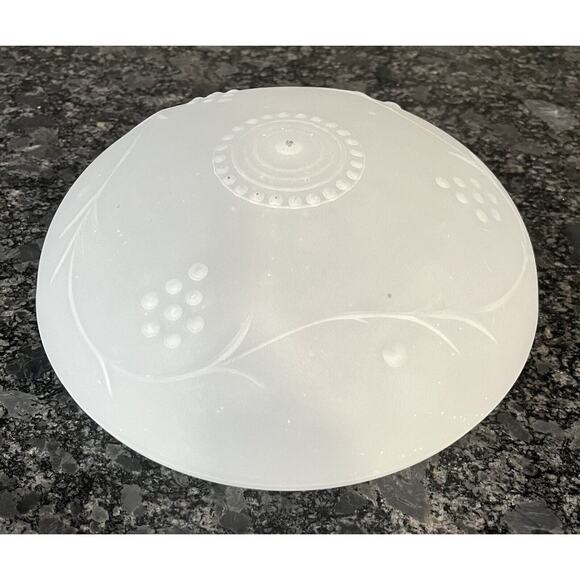 Vtg Frosted Floral Grapes Glass Round Lamp Shade Globe Replacement 5 3/4” Fitter - Picture 1 of 6